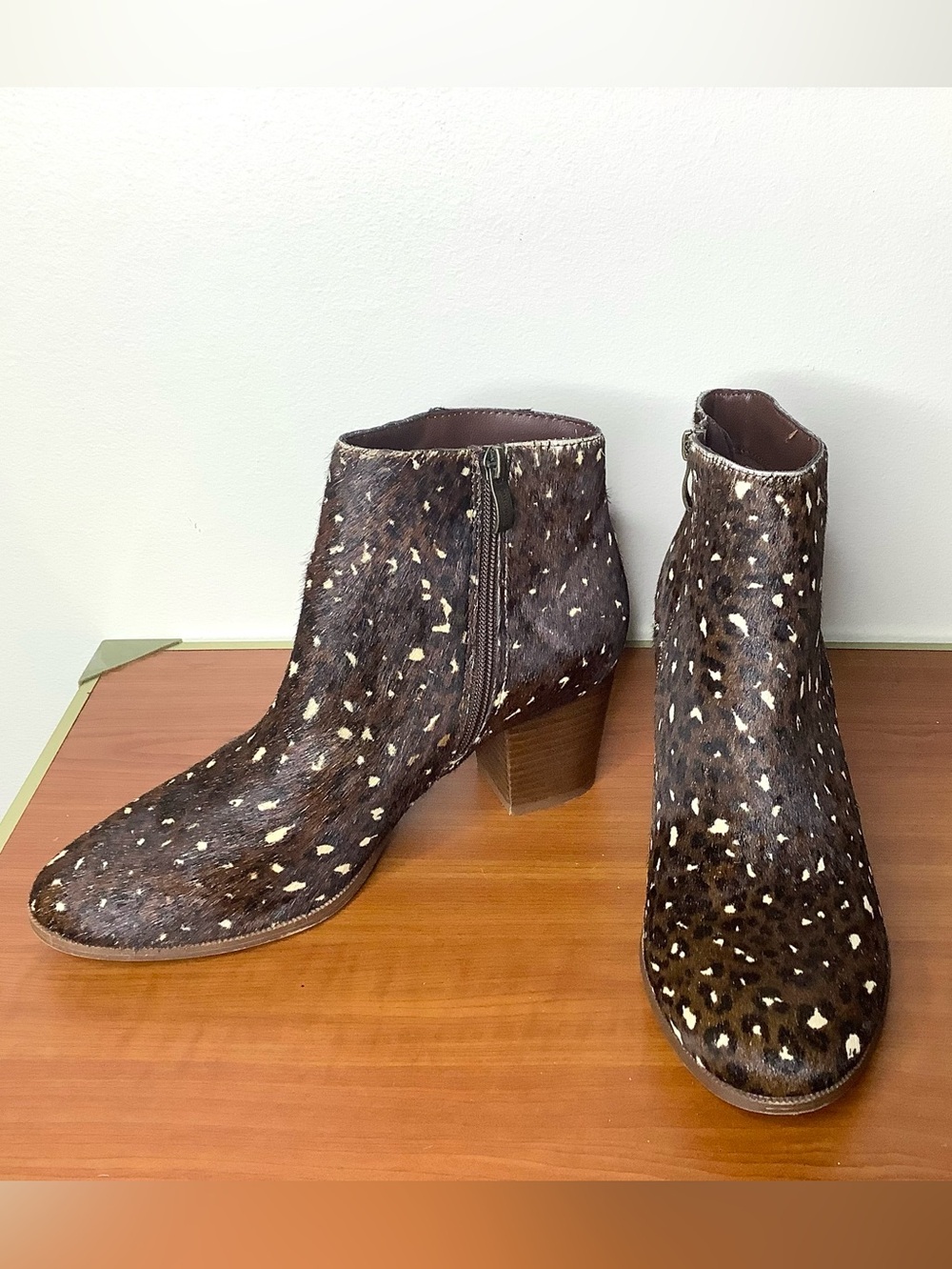 < Michael Shannon Haley Leopard Print Calf Hide Ankle Boots >